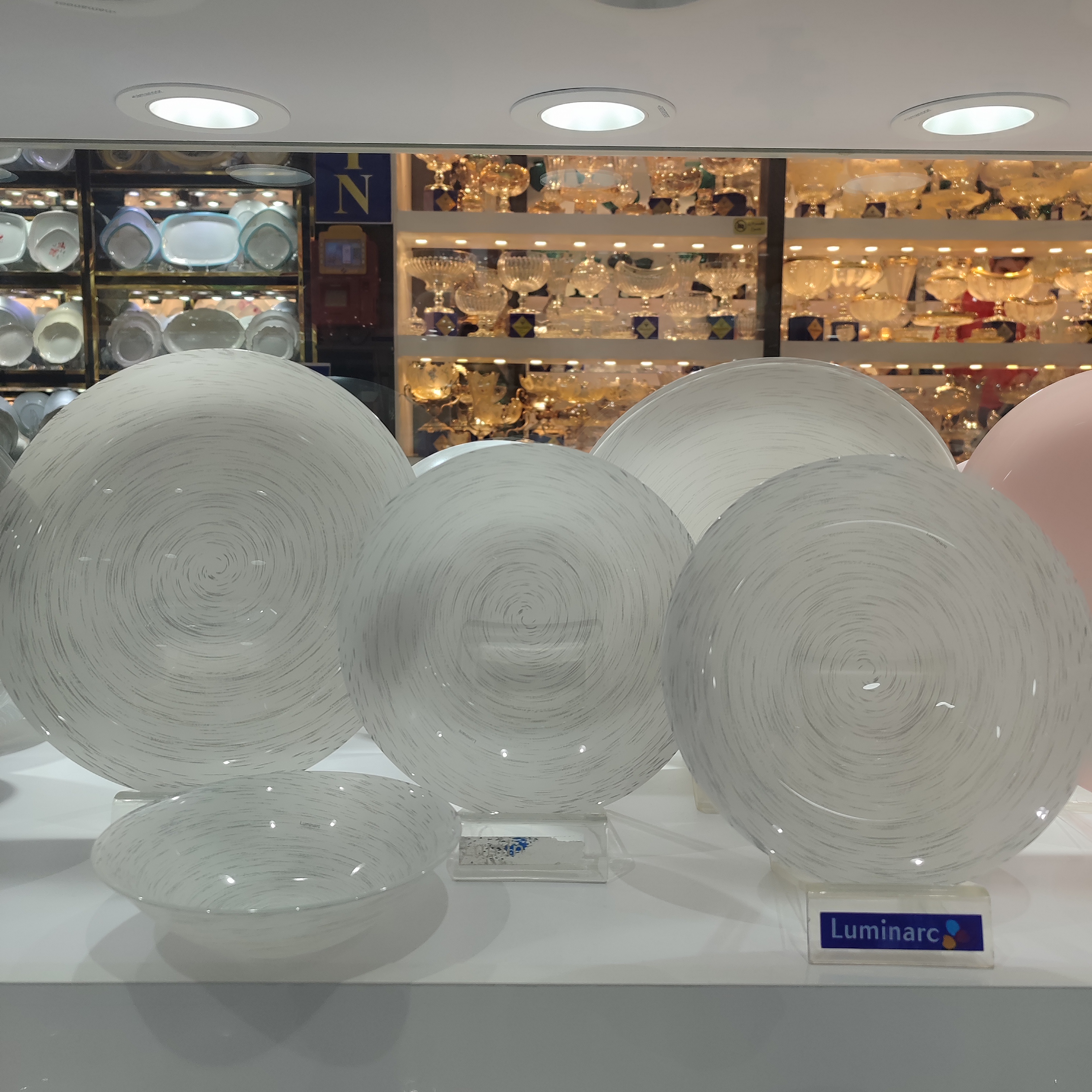 سرویس ۳۲ پارچه آرکوپیرکس لومینارک فرانسه طرح استون ور